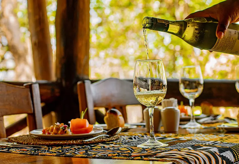 Kirurumu Manyara Lodge dining