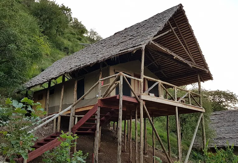 Sangaiwe Tented Lodge hillside view