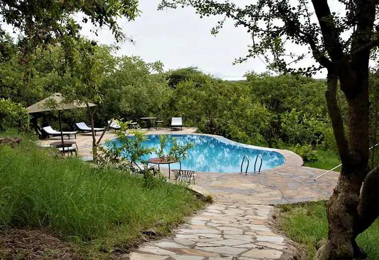 Sangaiwe Tented Lodge canvas tent