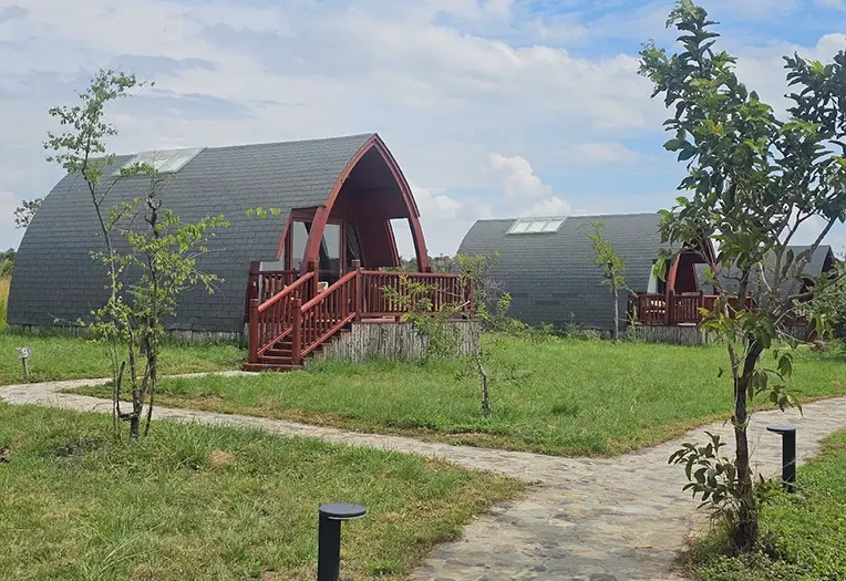 Serengeti Ark Lodge tent front