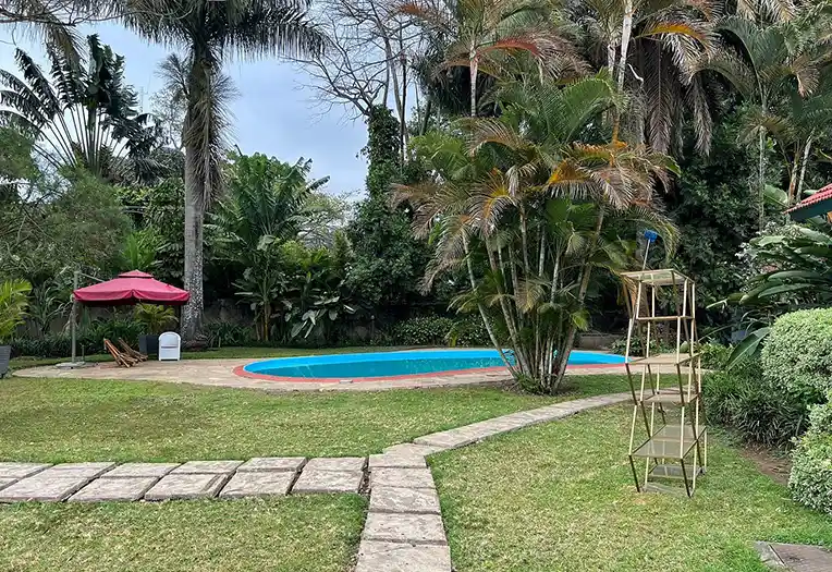 Tulia Retreat Hotel swimming pool