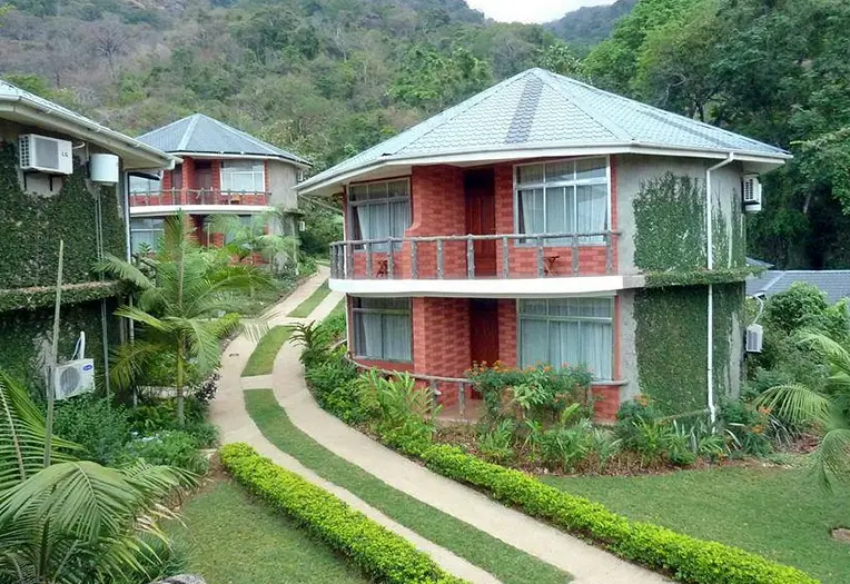 Udzungwa Falls Lodge gardens