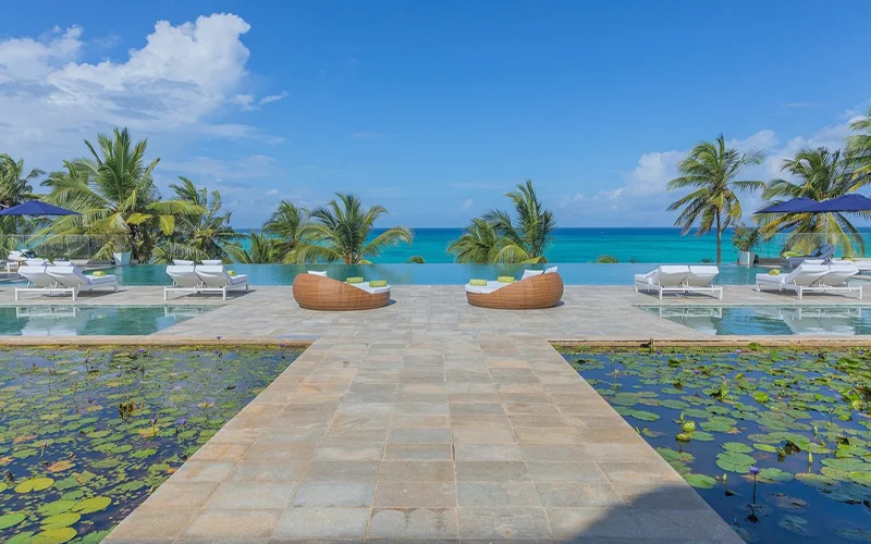 Zanzibar Island luxury fly-in beach vacation